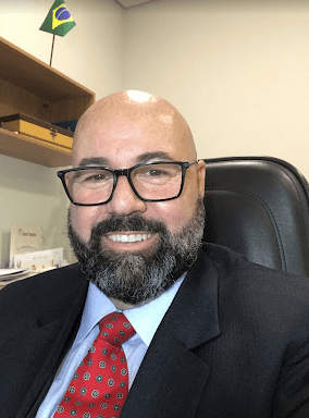 Advogado empresarial em Londrina/PR