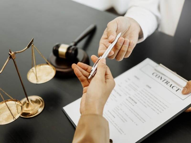 Advogado Trabalhista em Florianópolis - Consultoria Trabalhista Com a Guia Jus